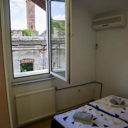 Apartament Puente Viejo *