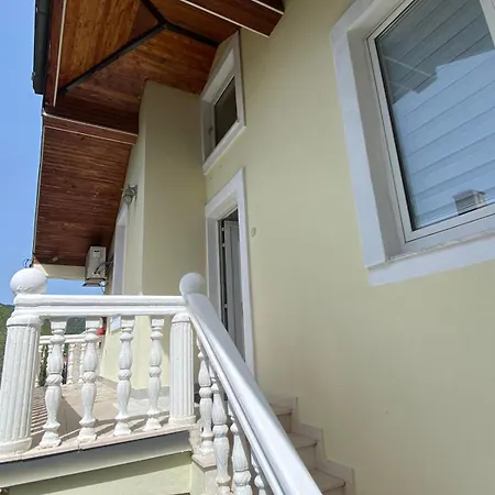 Apartament Puente Viejo *