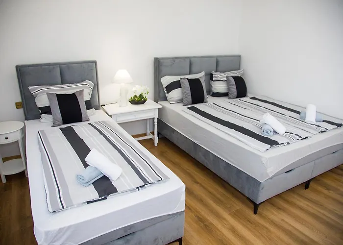 Apartment Puente Viejo